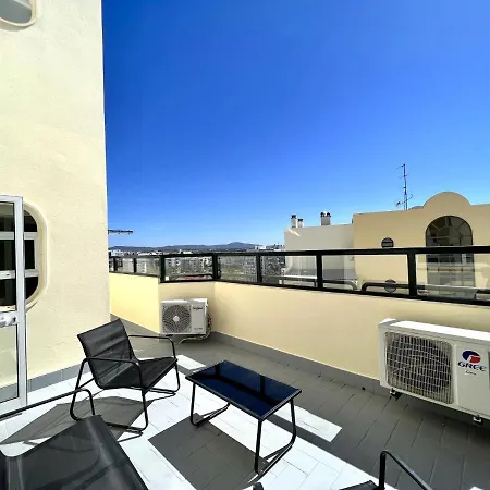 Rising By Homing * Dystrykt Faro