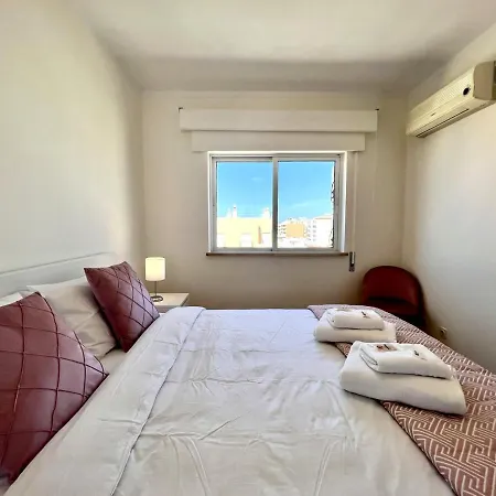 Rising By Homing Apartament